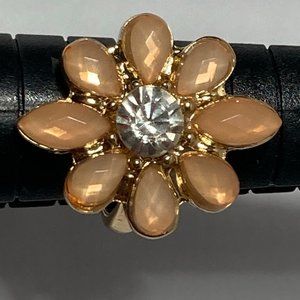 Peach Flower Ring Size 6 Gold Tone